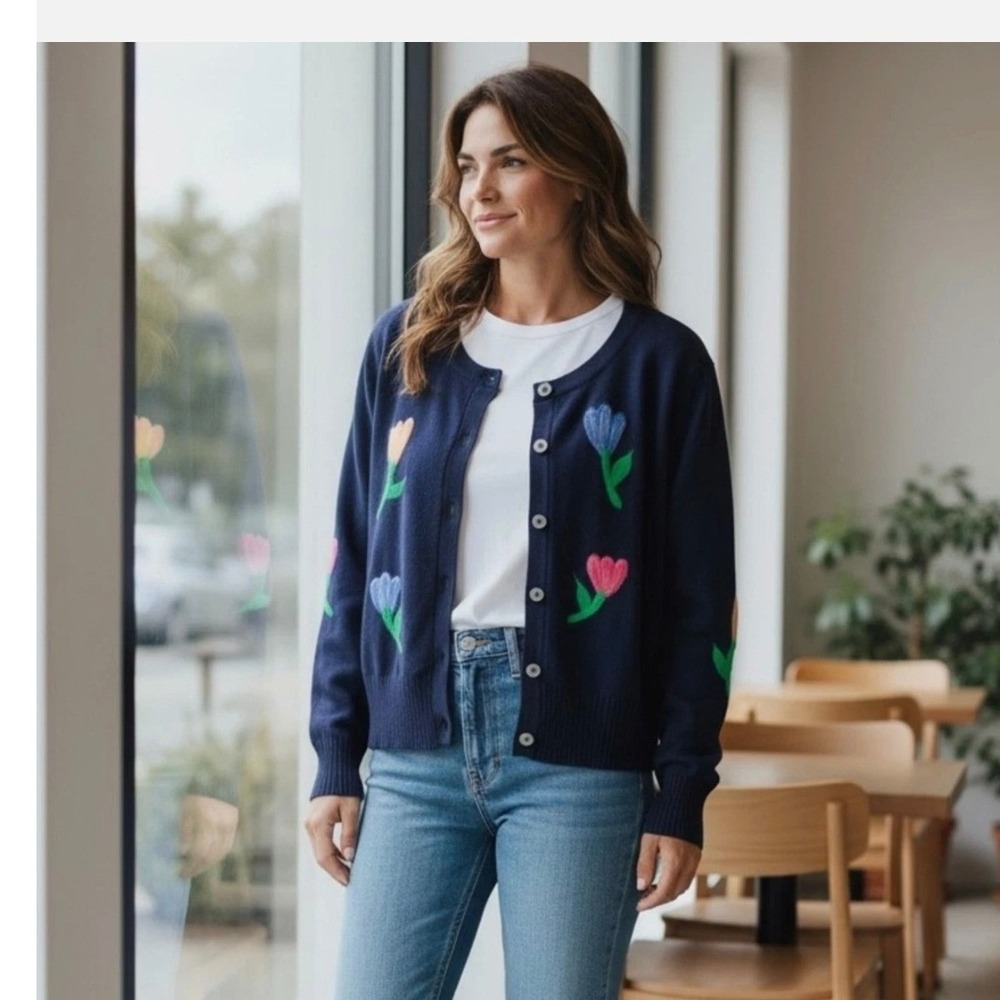 Aaeda Navy Blue Floral Tulip Felted Button Front Cardigan Sweater Womens Medium - Picture 4 of 8